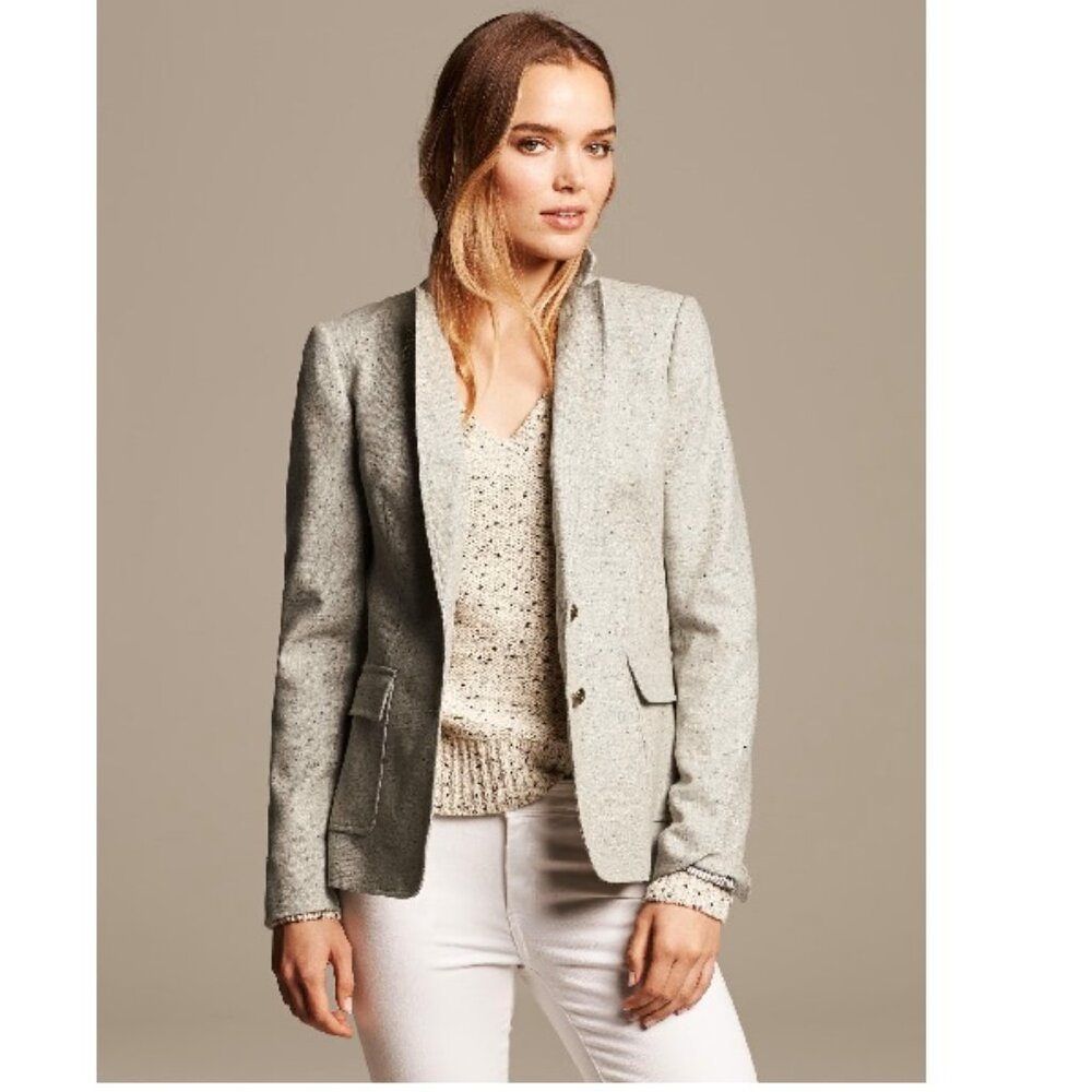 Like New Banana Republic Wool Blend Speckled Jacket‎ Light Gray Size 2